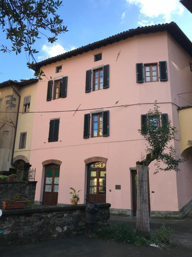 Appartamento Casa Carlo Barga Esterno foto
